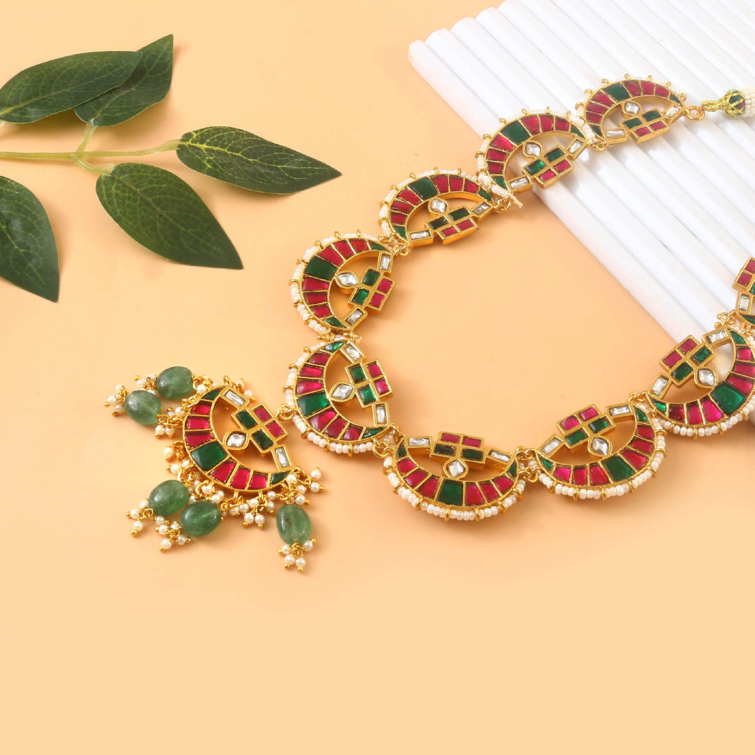 NK-226 - Jadau Kundan Necklace with Emerald