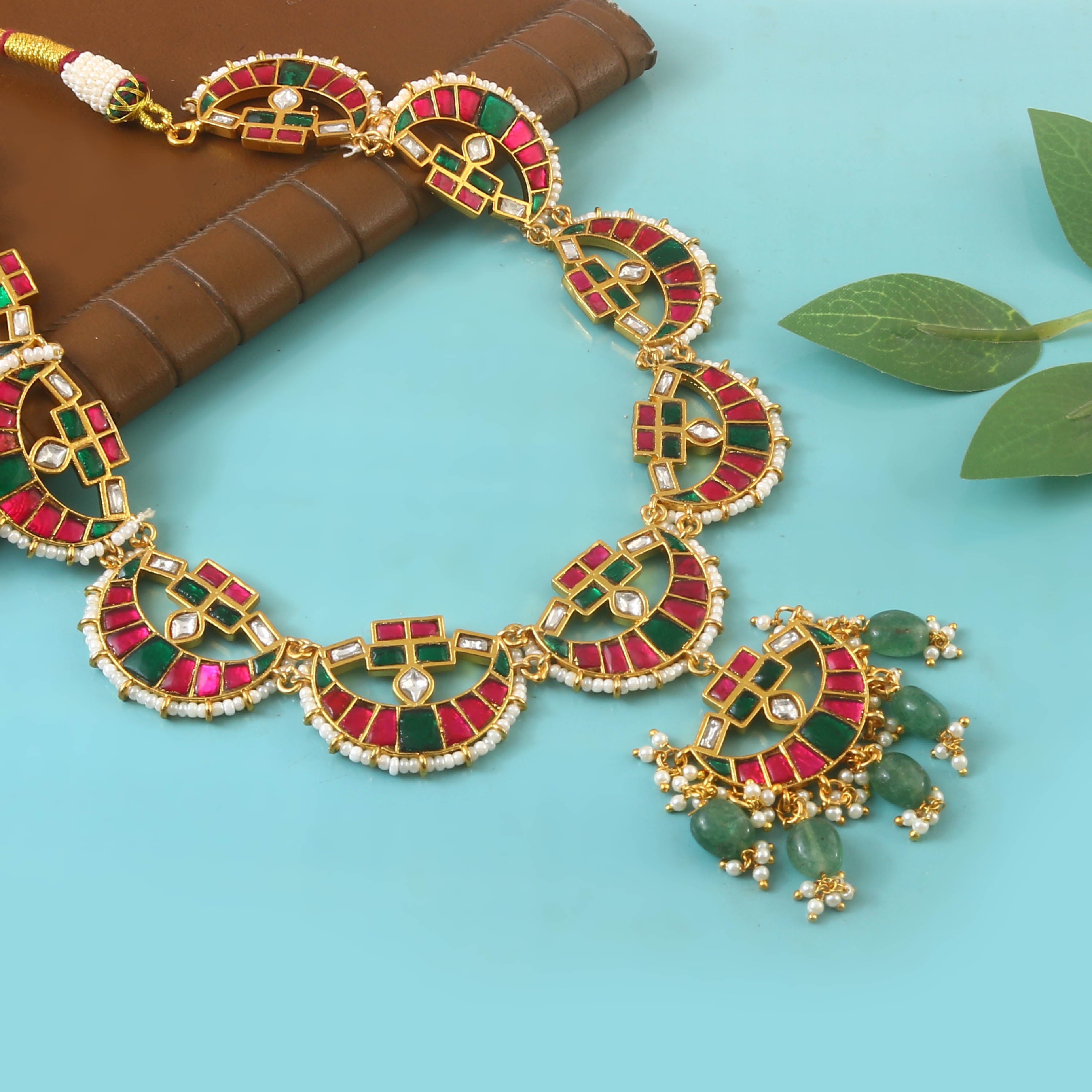 NK-226 - Jadau Kundan Necklace with Emerald