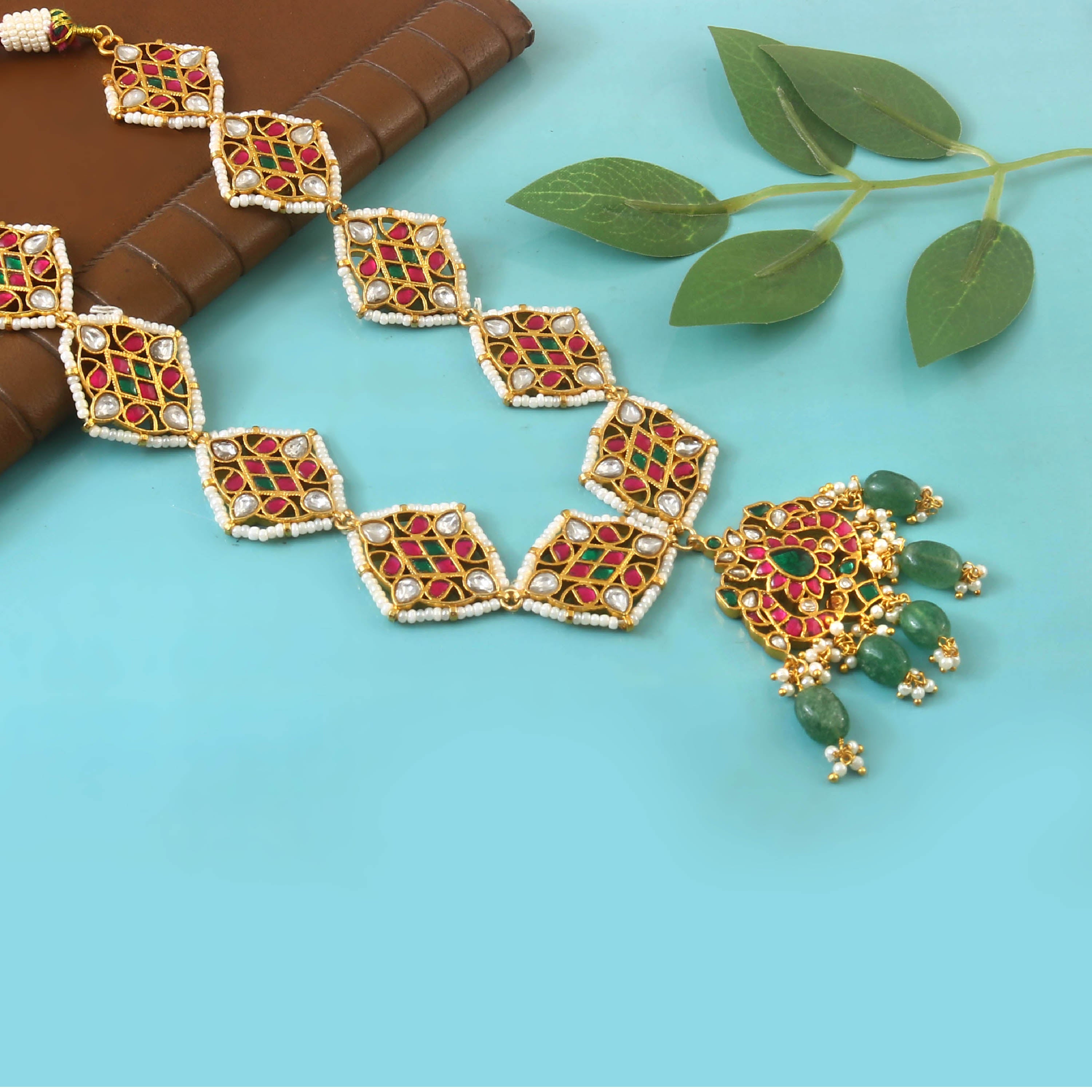 NK-227 - Jadau Kundan Necklace with Emerald