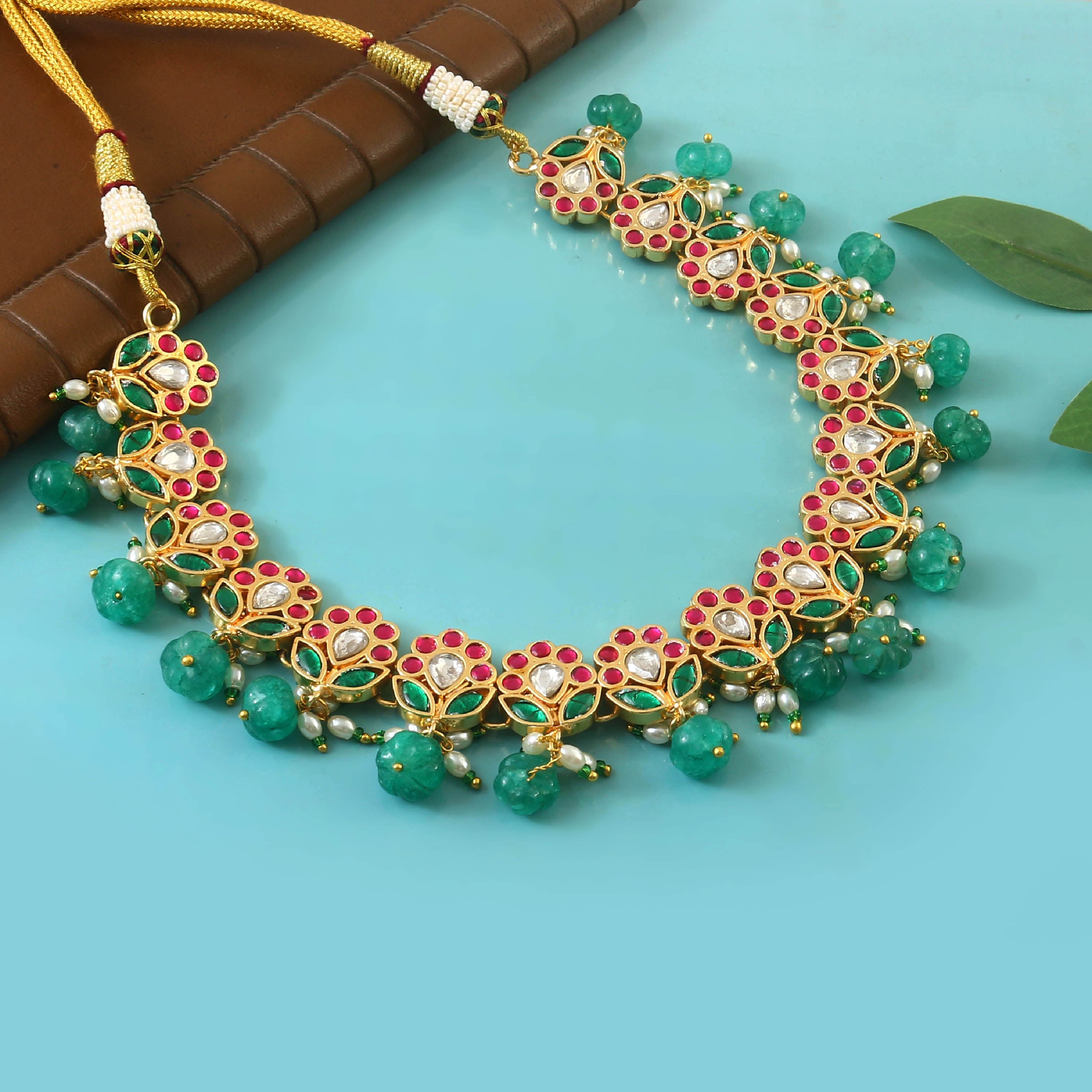 NK-233 - Jadau Kundan Necklace with Emerald