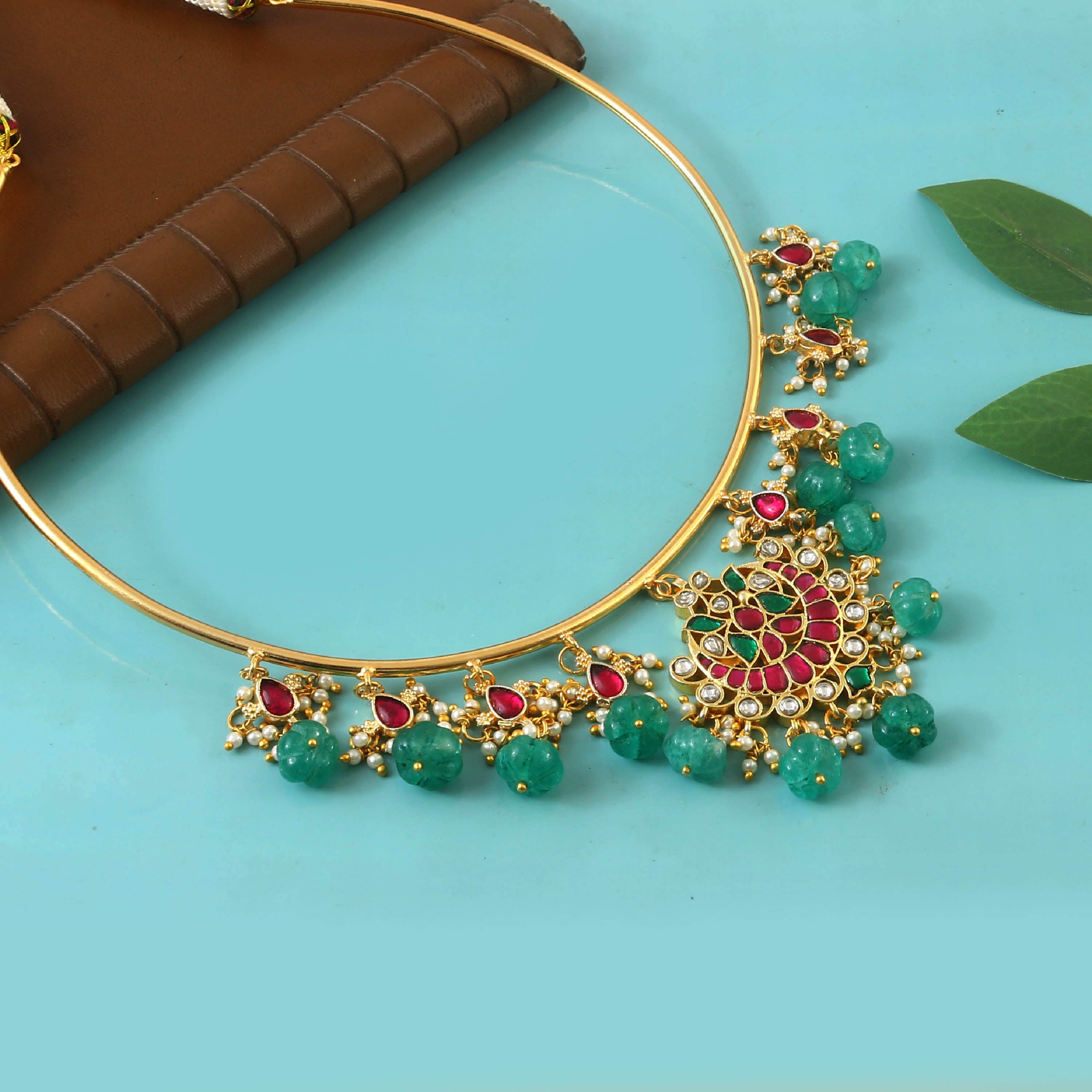 NK-241 - Jadau Kundan Necklace with Emerald