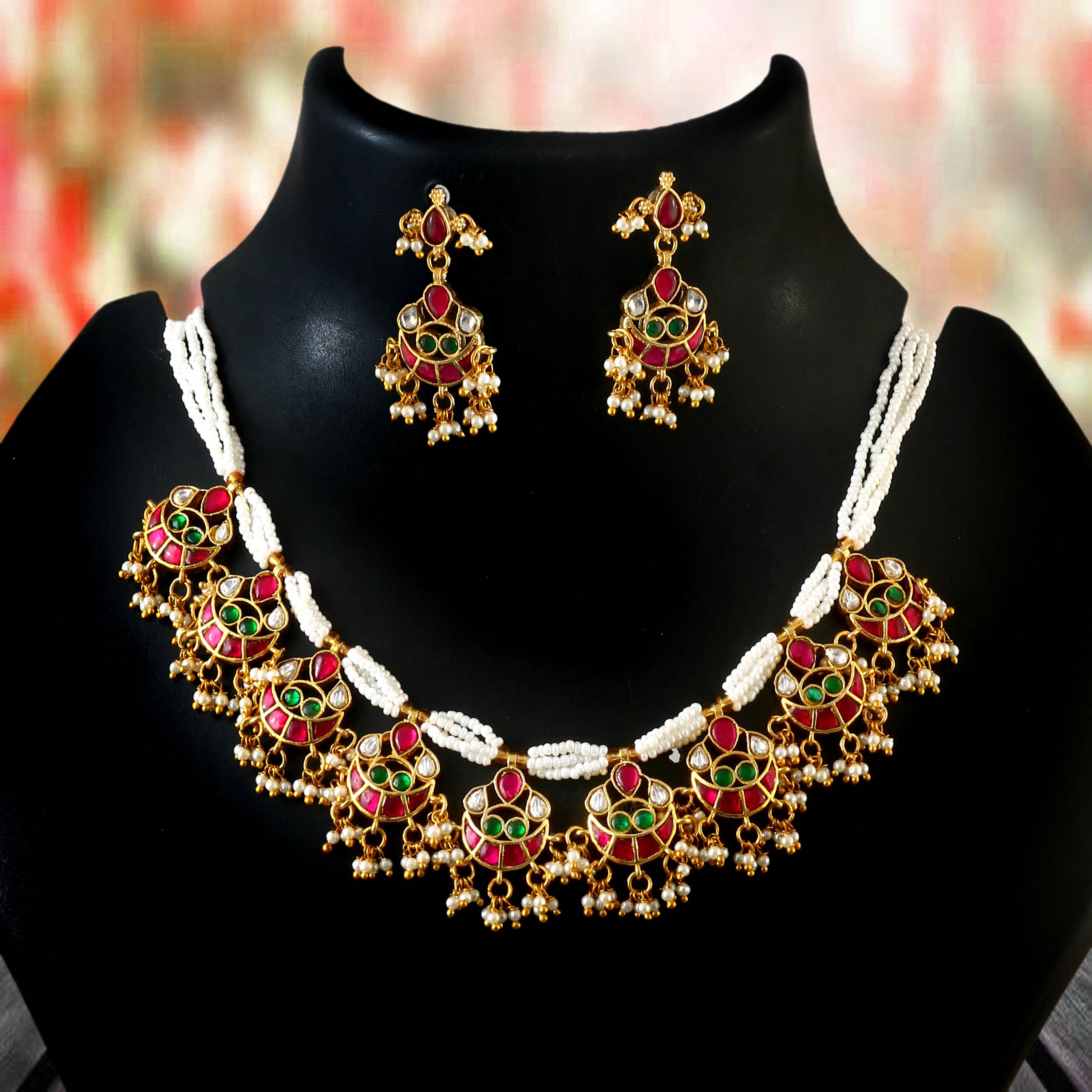 NK-256 - Jadau Kundan Necklace with Emerald