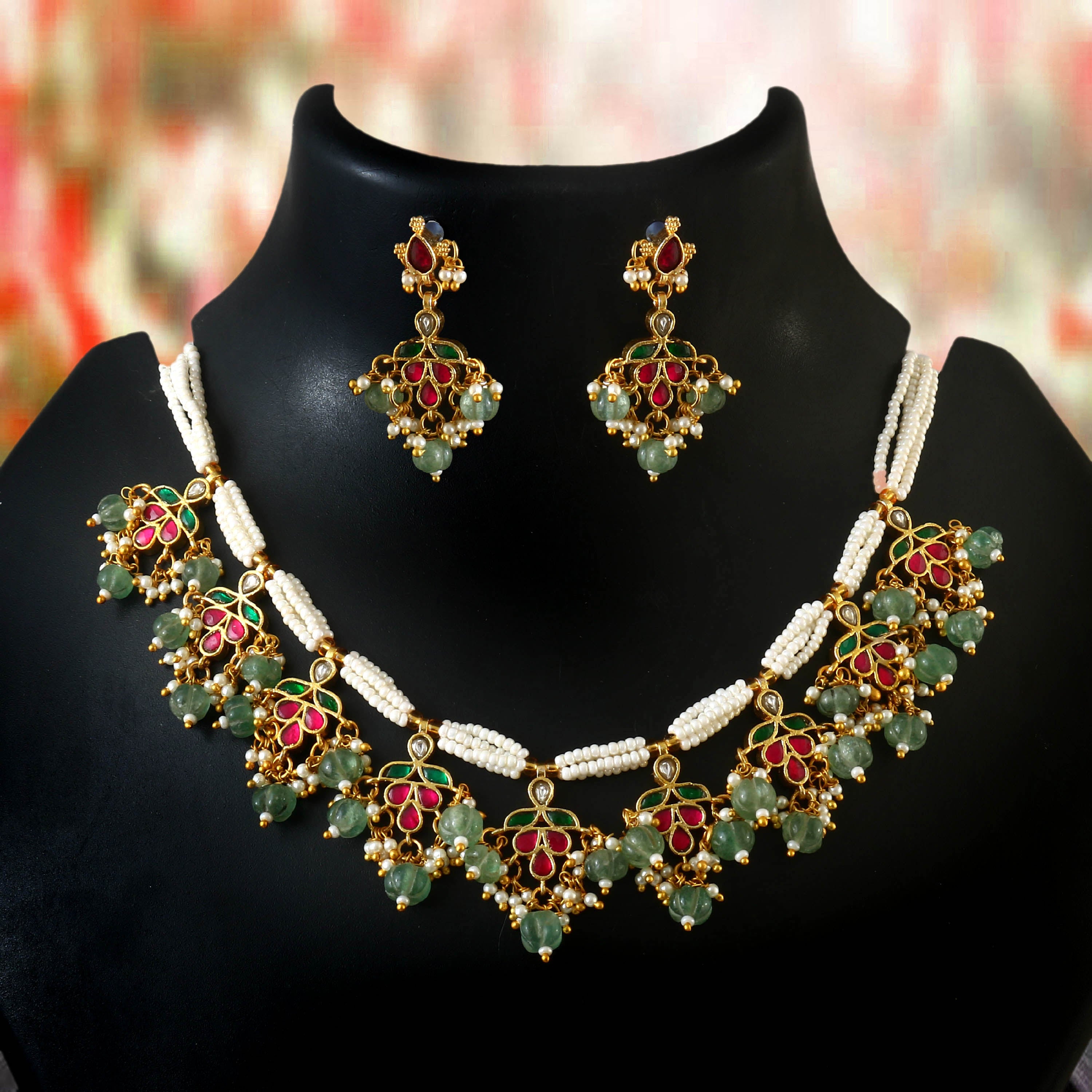 NK-257 - Jadau Kundan Necklace with Emerald