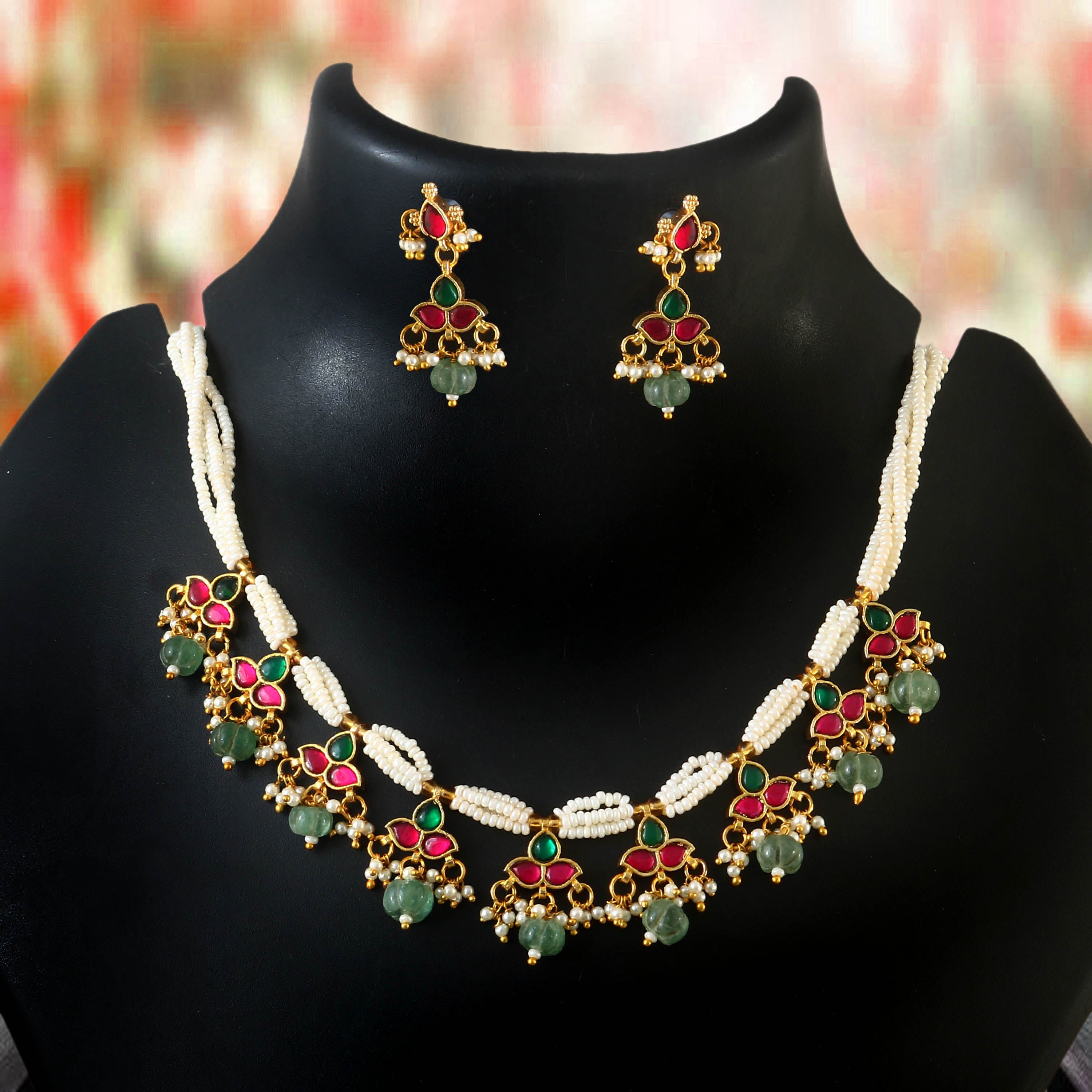 NK-258 - Jadau Kundan Necklace with Emerald