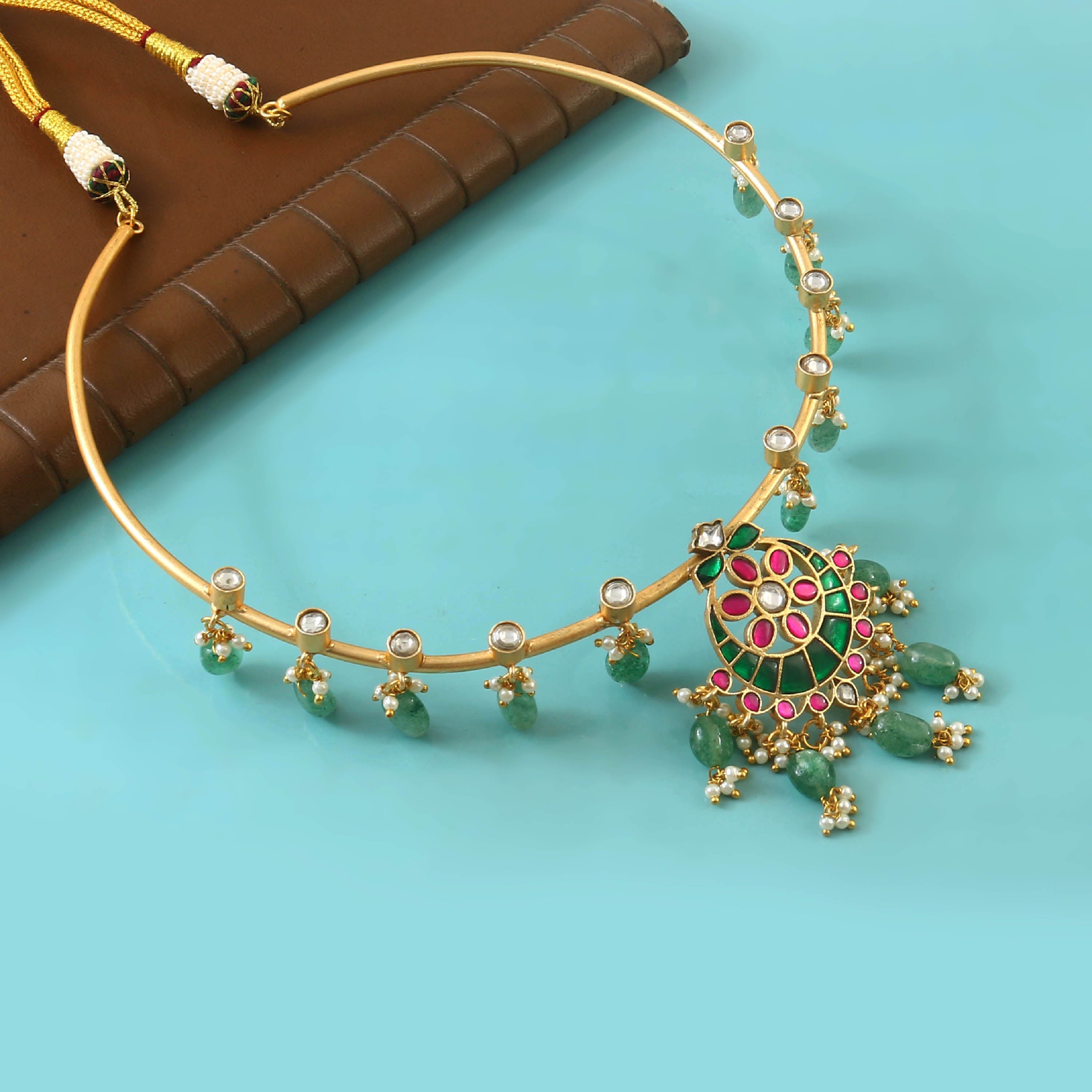 NK-261 - Jadau Kundan Necklace with Emerald