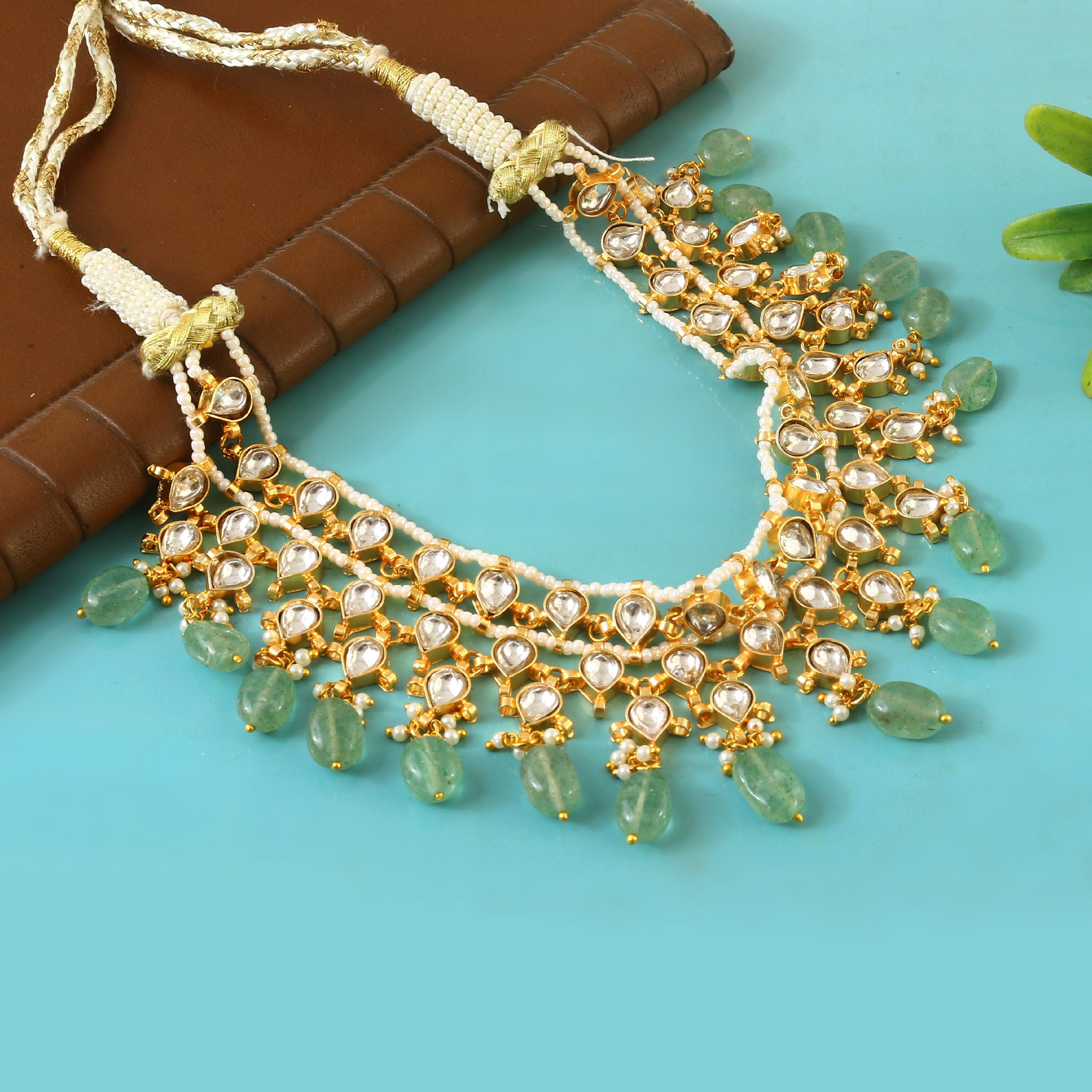 NK-268- Jadau Kundan Necklace with Emerald