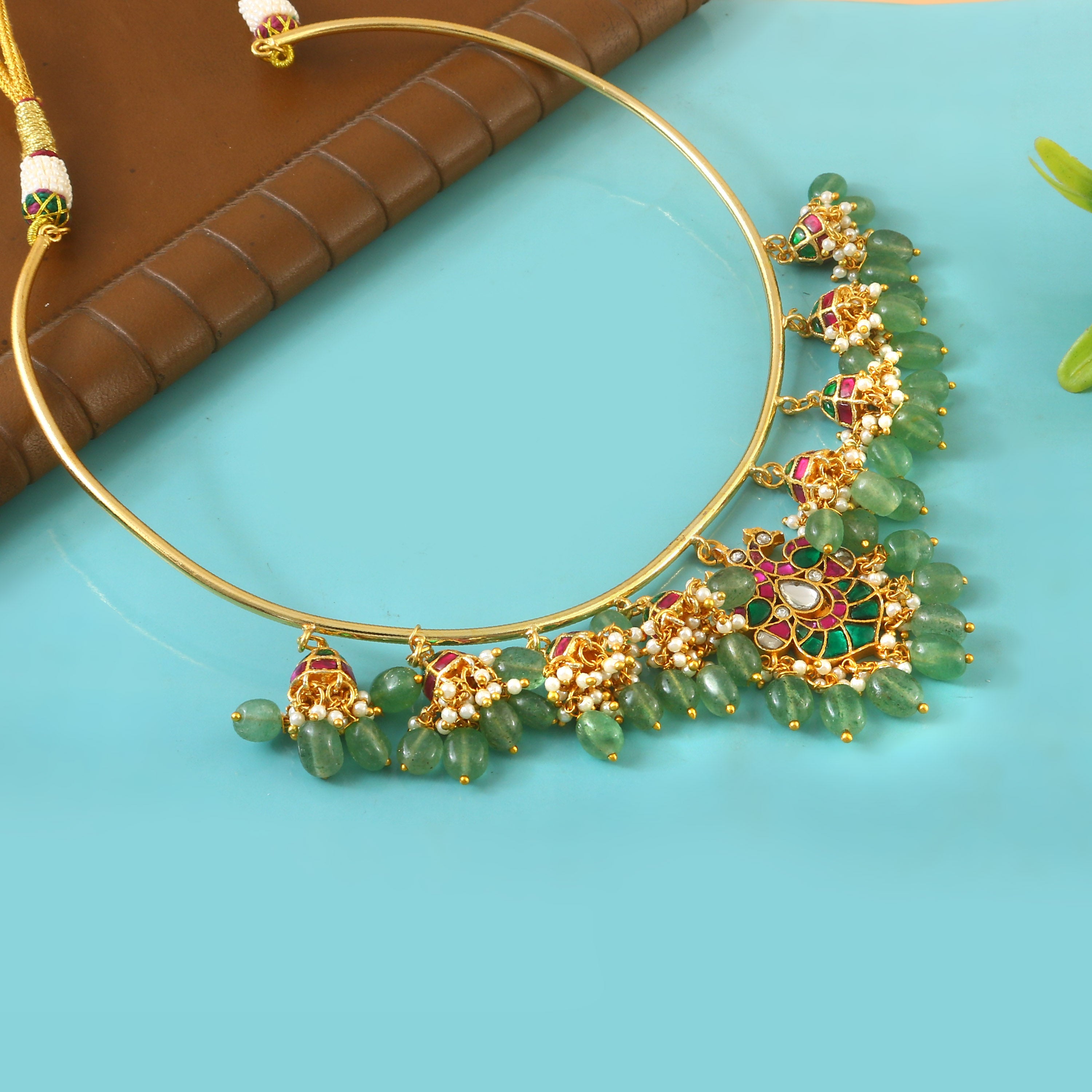 NK-272- Jadau Kundan Necklace with Emerald