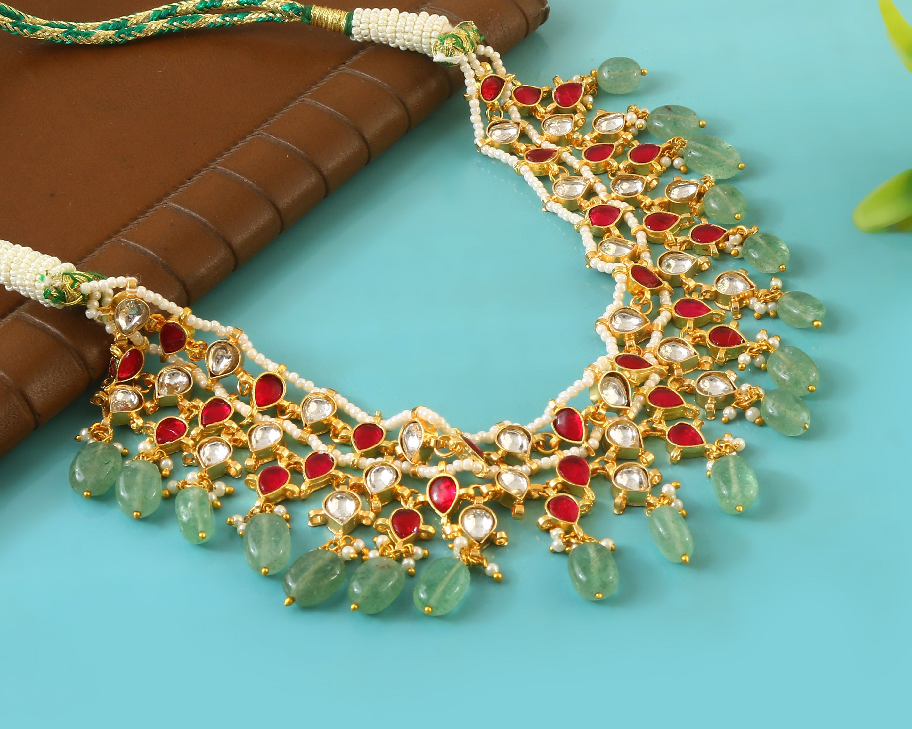 NK-275- Jadau Kundan Necklace with Emerald