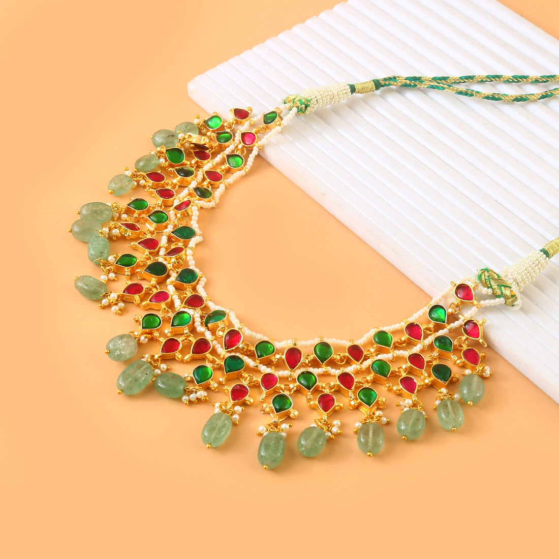 NK-276- Jadau Kundan Necklace with Emerald