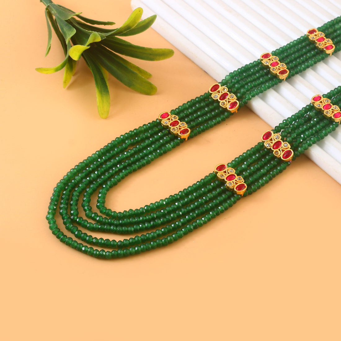 NK-280- Jadau Kundan Necklace with Emerald
