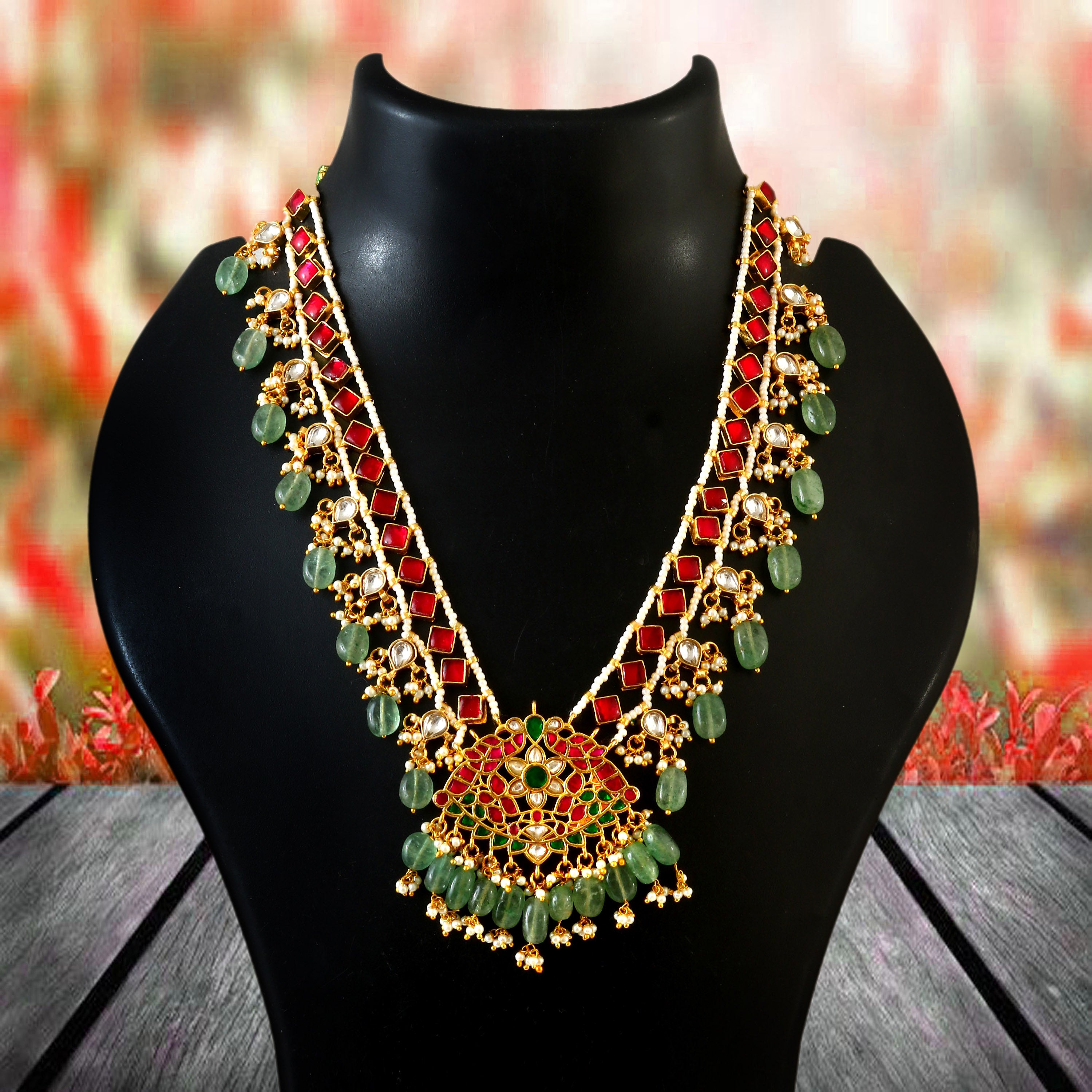 NK-281- Jadau Kundan Necklace with Emerald