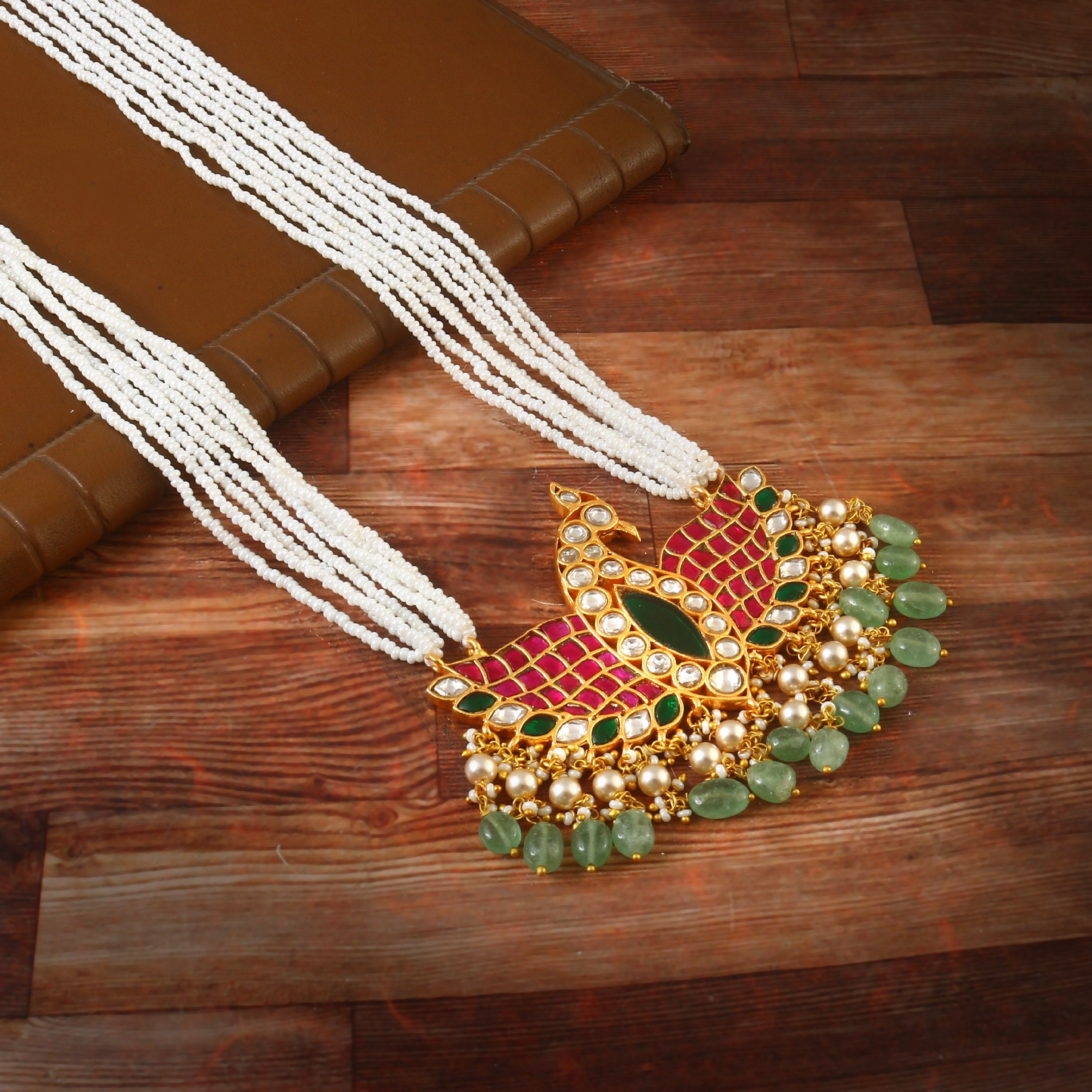 NK-282- Jadau Kundan Necklace with Emerald