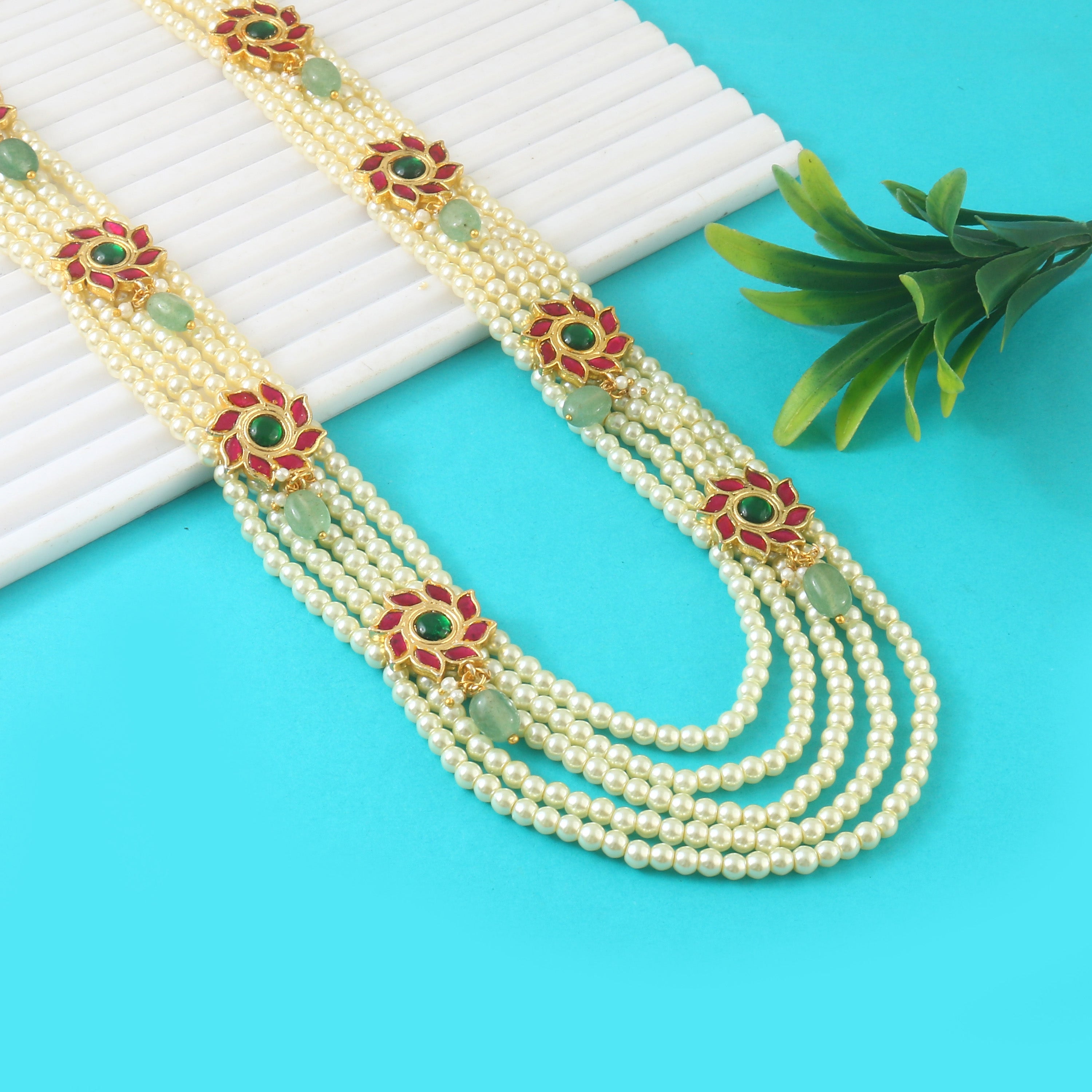 NK-285- Jadau Kundan Necklace with Emerald