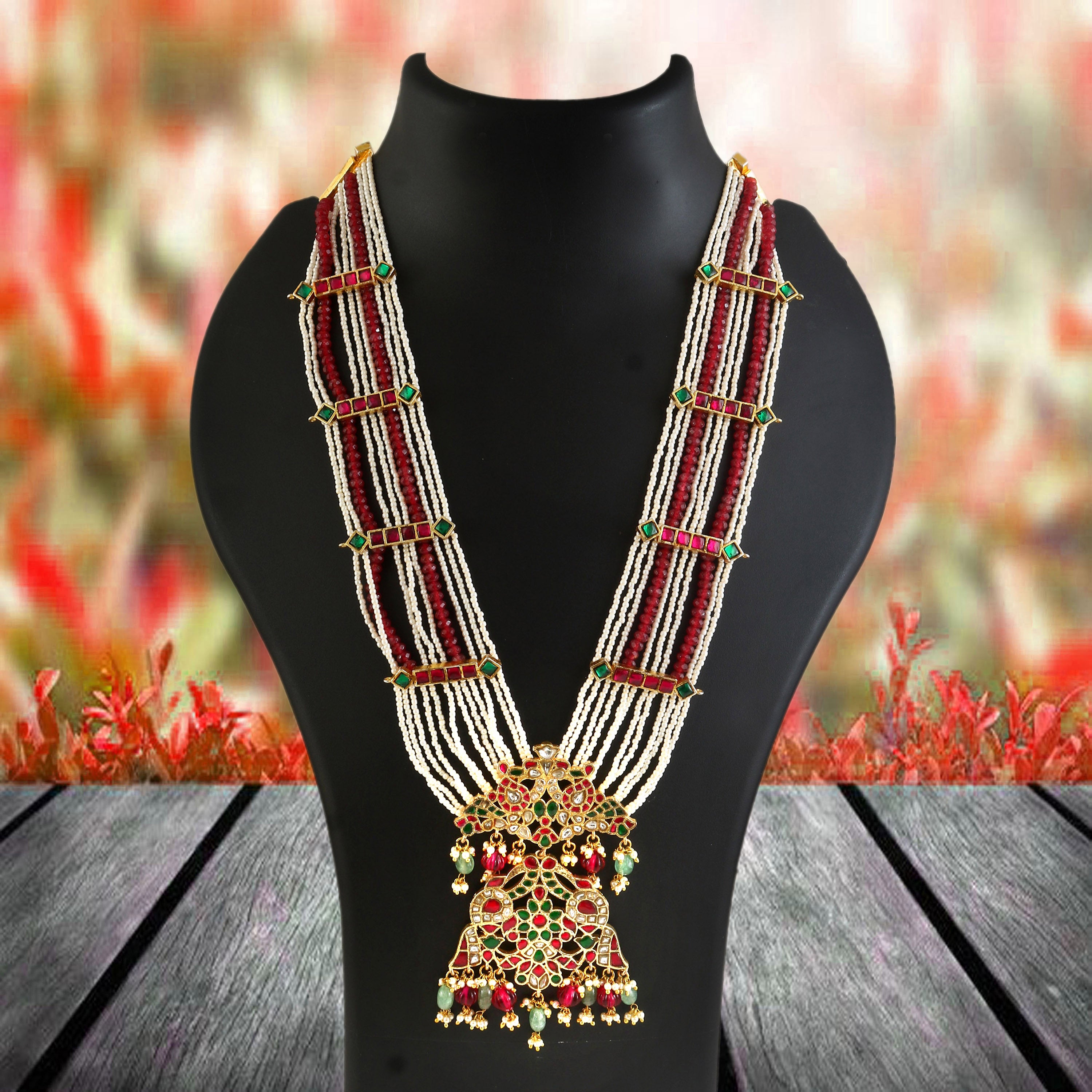 NK-304- Jadau Kundan Necklace with Emerald