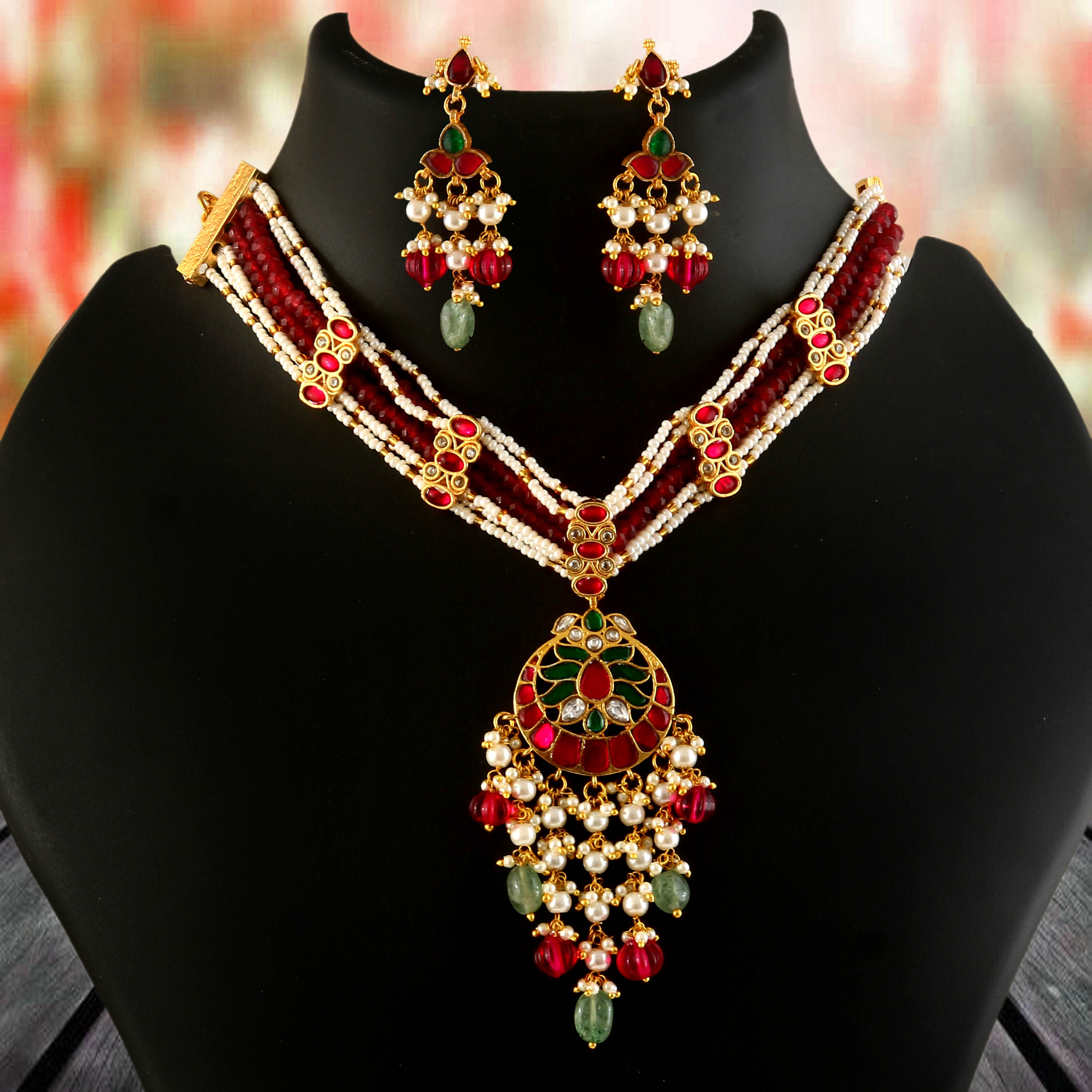 NK-312- Jadau Kundan Necklace with Emerald