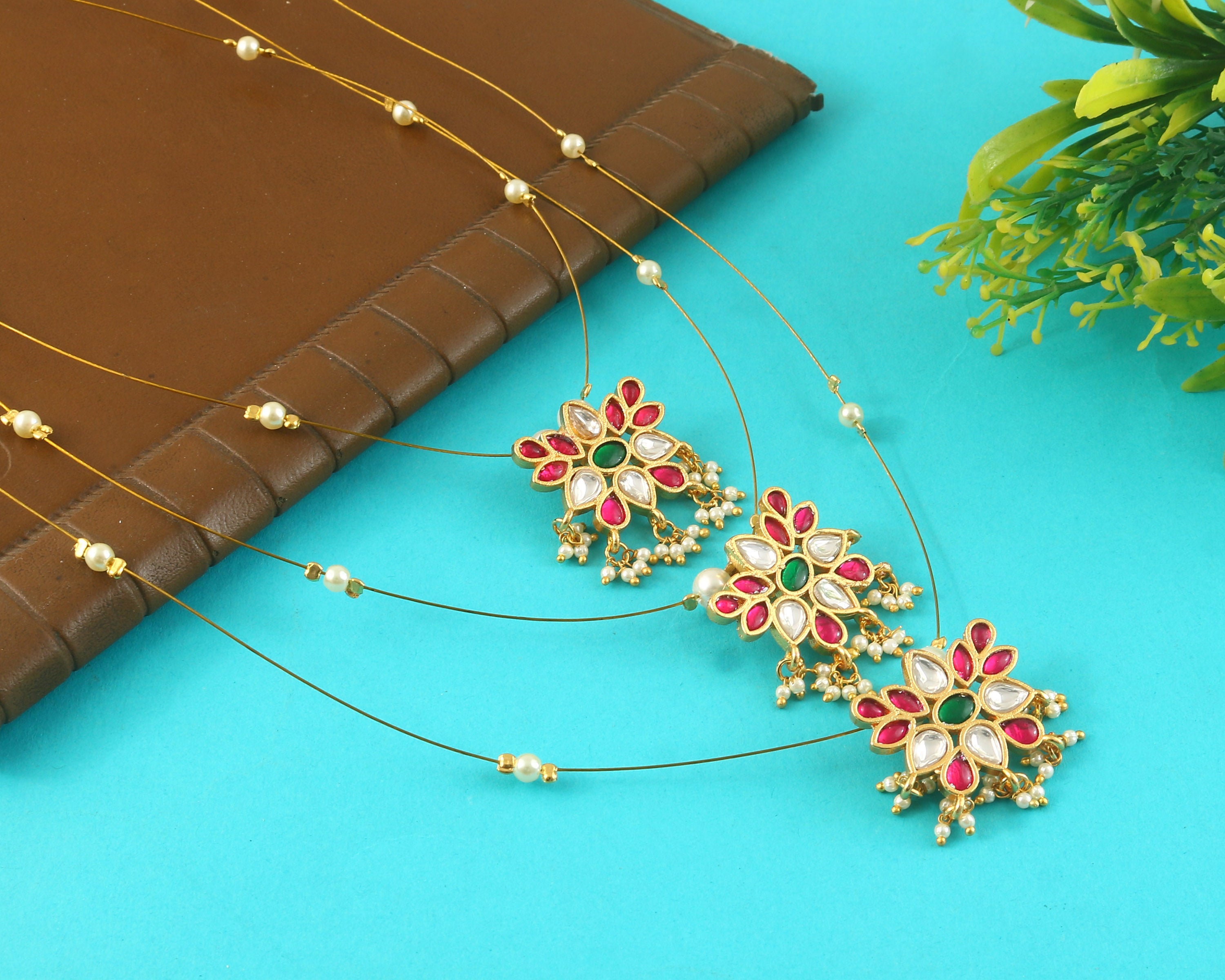 NK-313- Jadau Kundan Necklace with Emerald