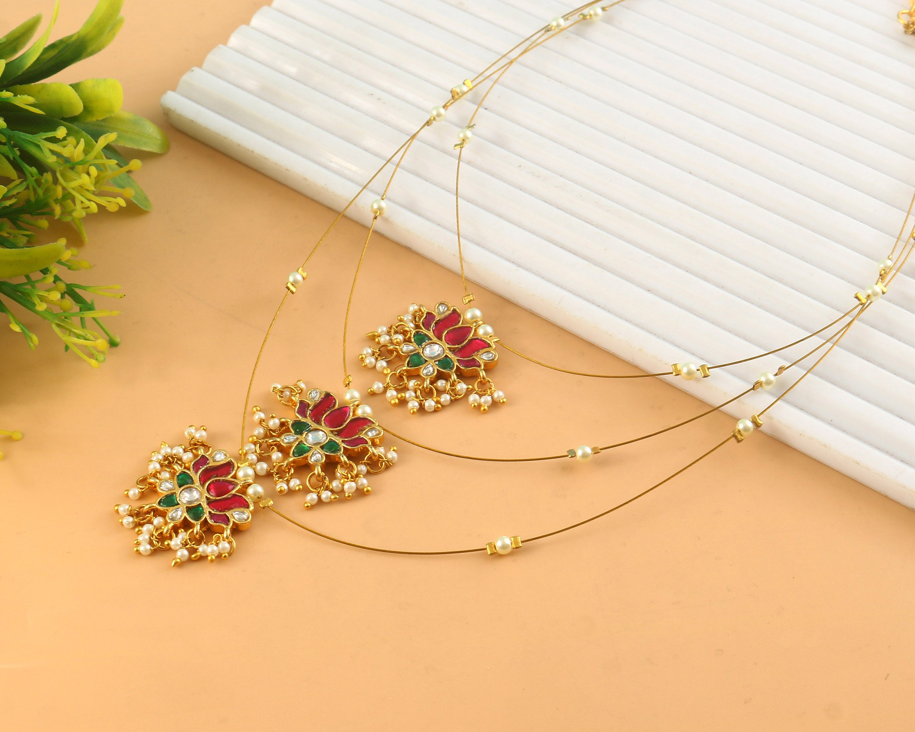 NK-314- Jadau Kundan Necklace with Emerald