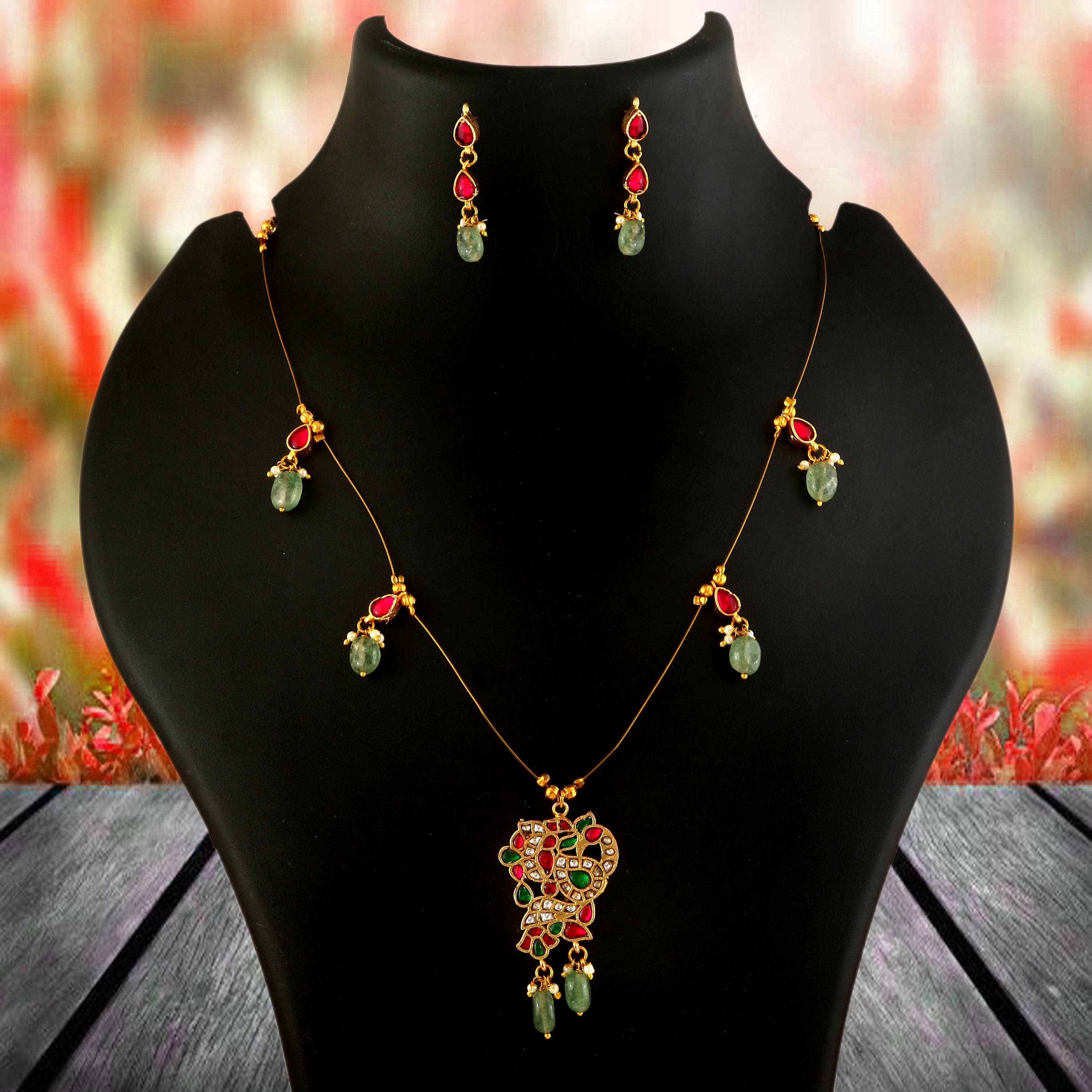 NK-322- Jadau Kundan Necklace with Emerald