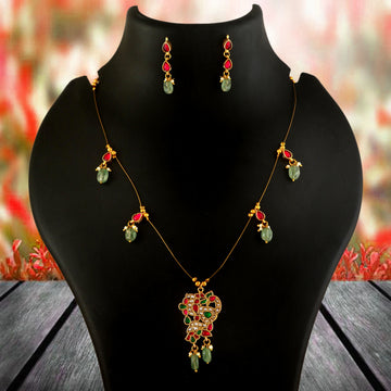 NK-322- Jadau Kundan Necklace with Emerald
