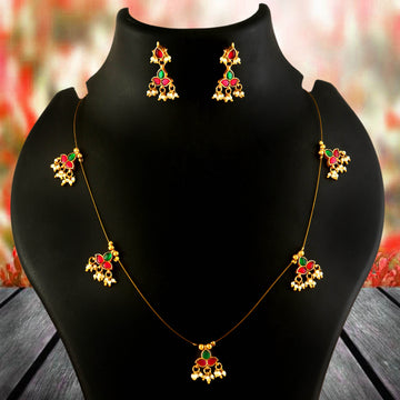 NK-327- Jadau Kundan Necklace with Emerald