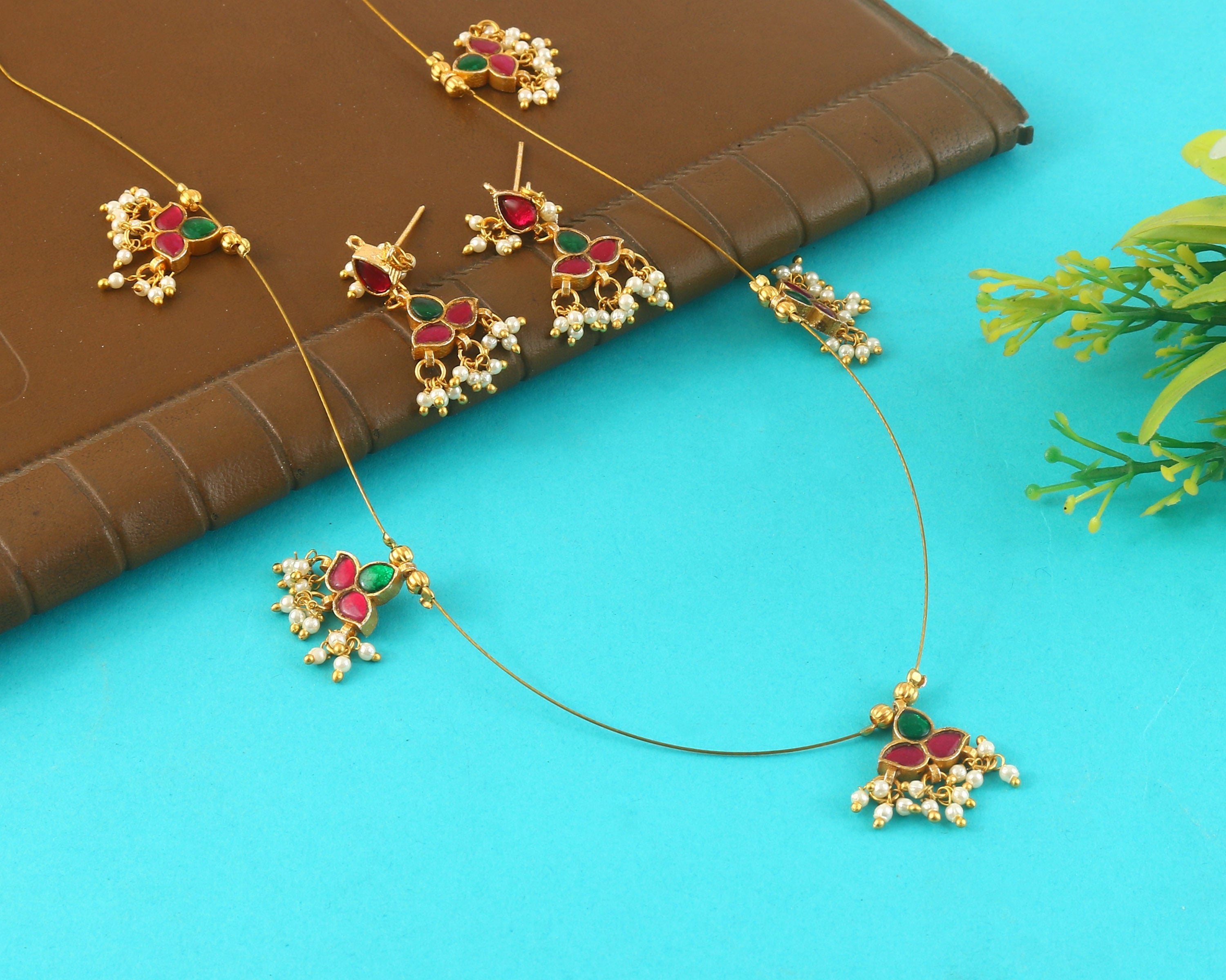 NK-327- Jadau Kundan Necklace with Emerald