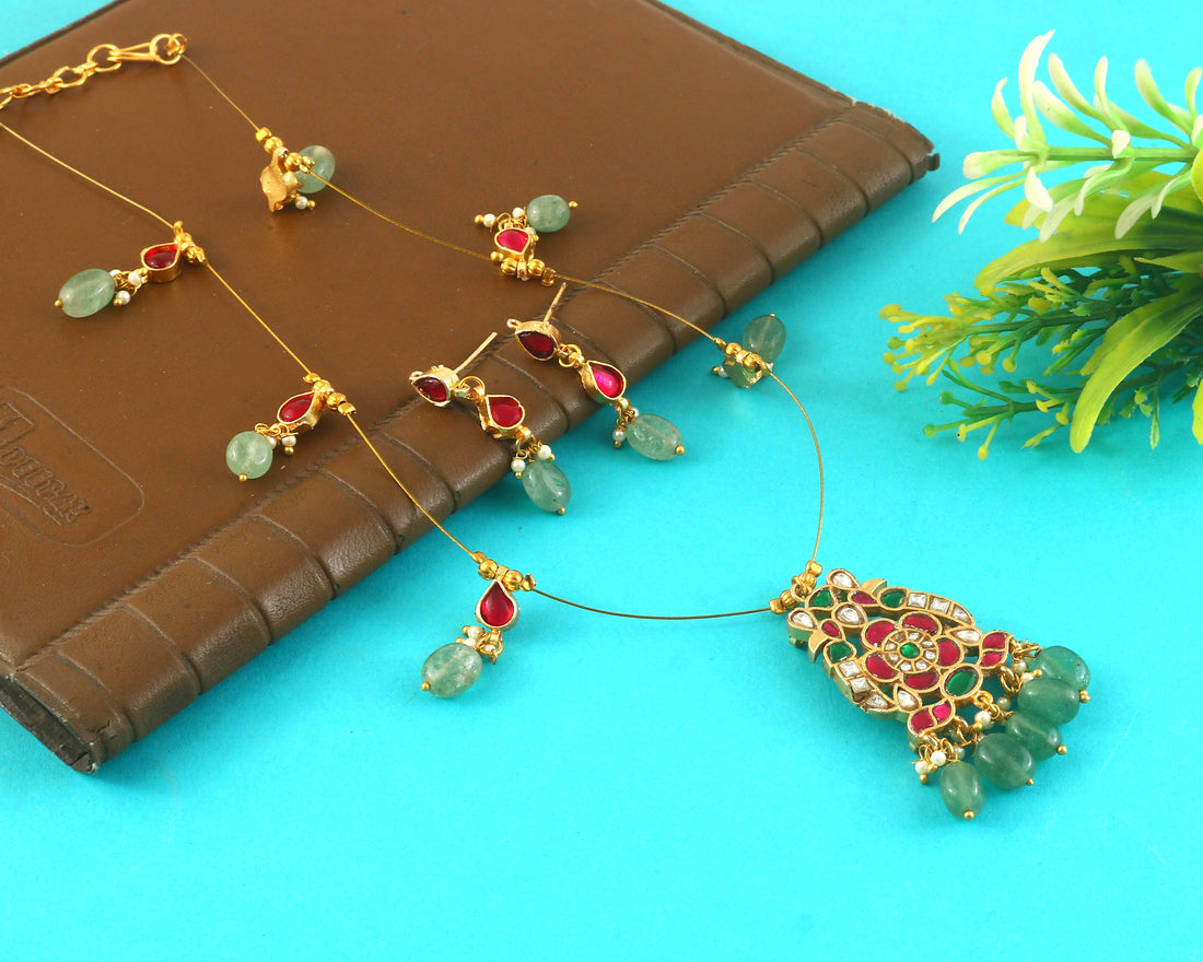 NK-334- Jadau Kundan Necklace with Emerald