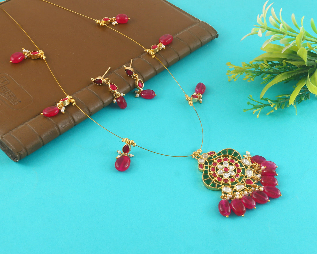 NK-335- Jadau Kundan Necklace with Emerald