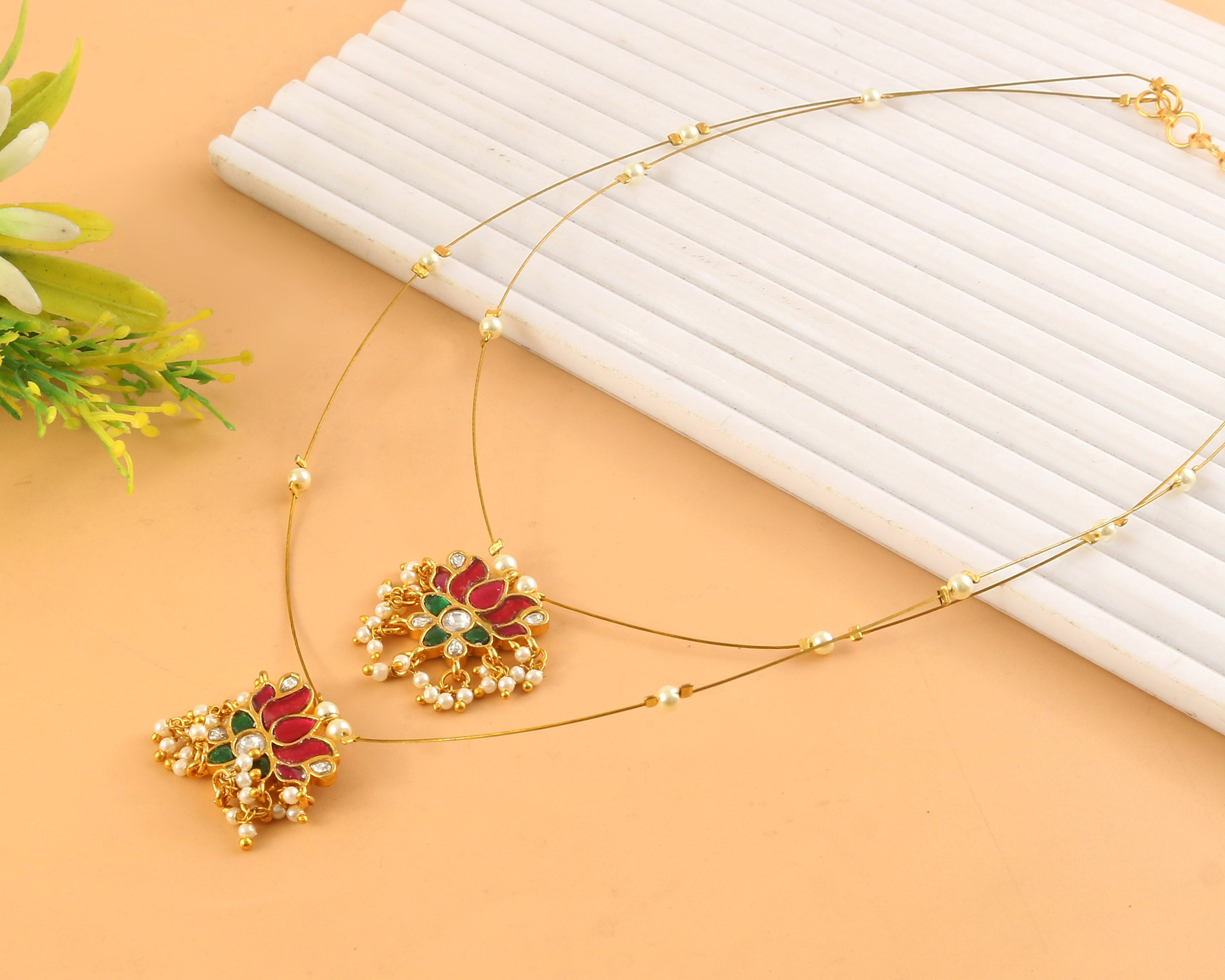 NK-337- Jadau Kundan Necklace with Emerald