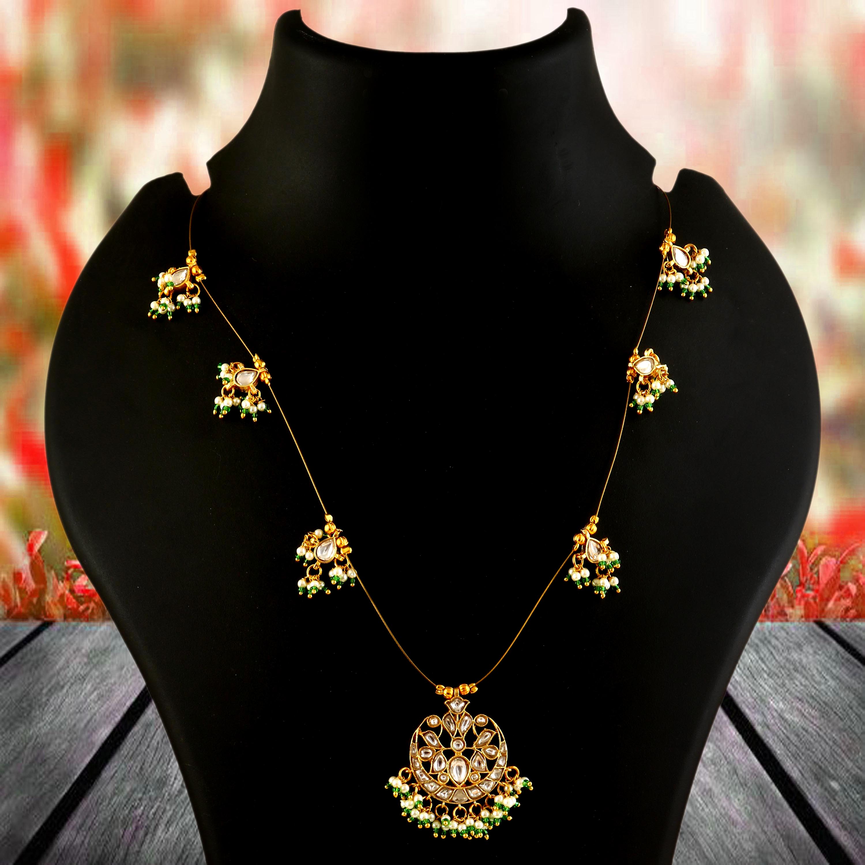 NK-338- Jadau Kundan Necklace with Emerald