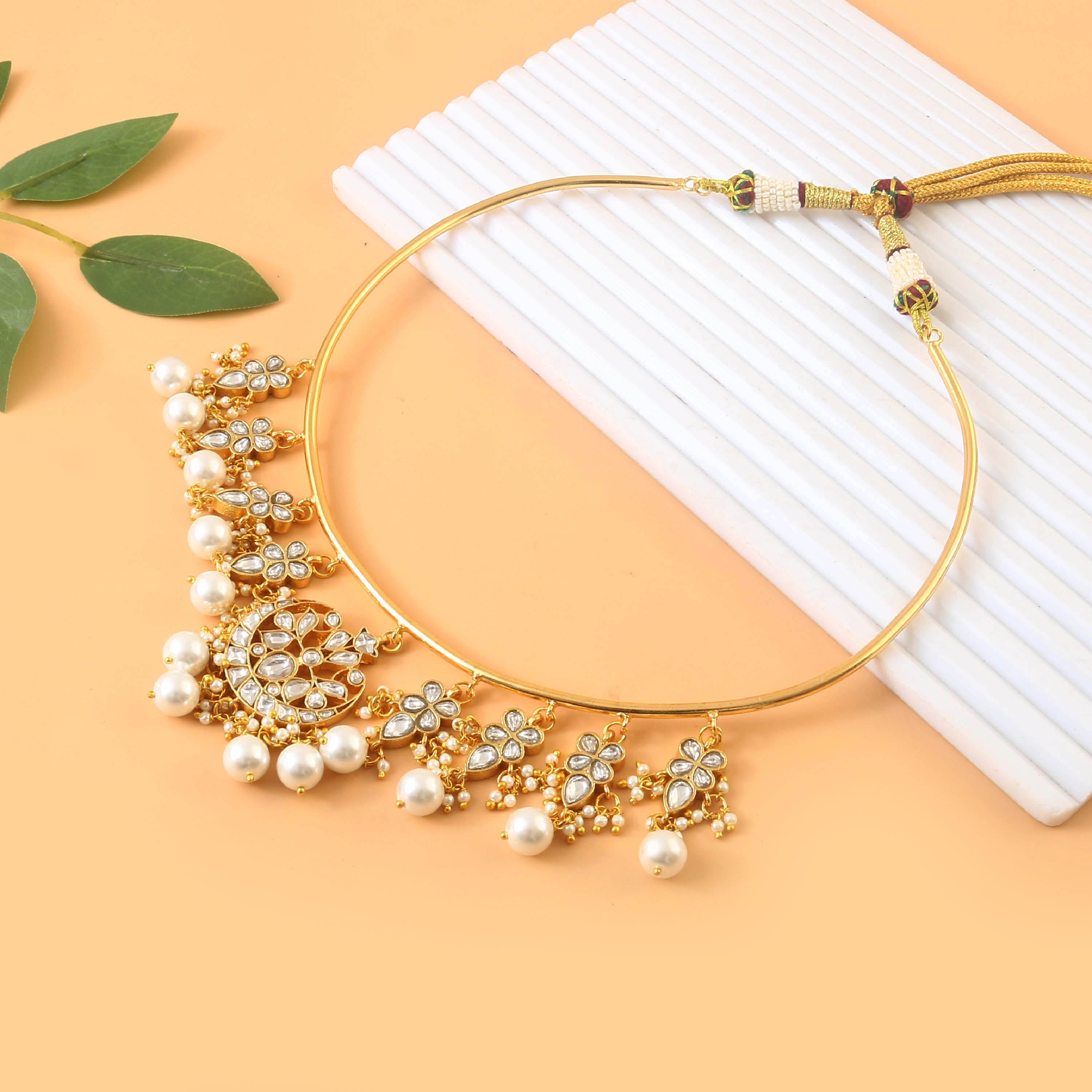 NK-236 - Jadau Kundan Necklace with Emerald