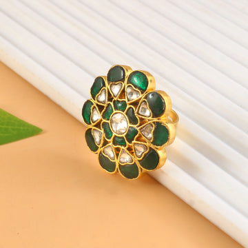 RG-119 - Jadau Kundan Ring with Emerald