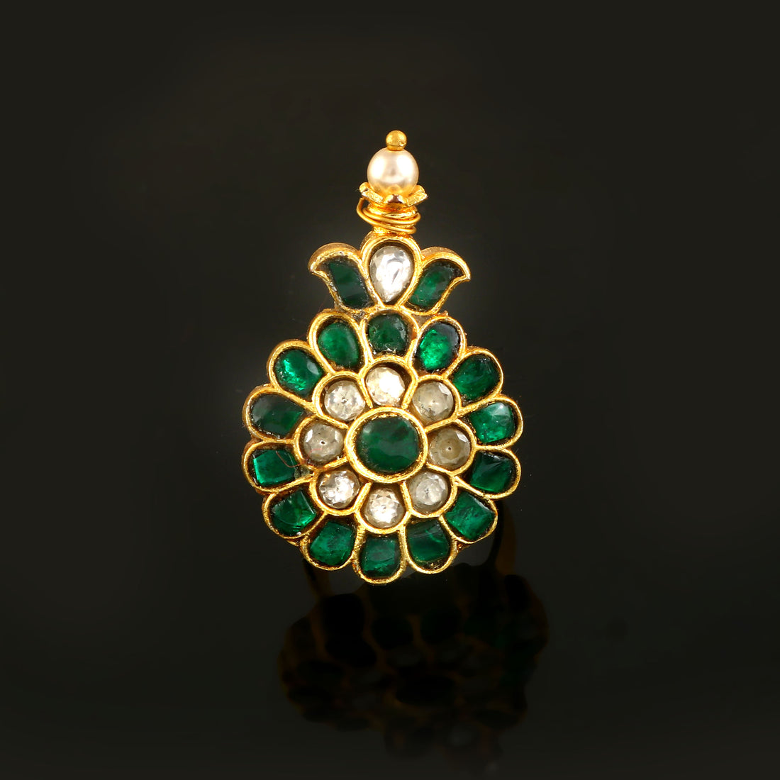 RG-121 - Jadau Kundan Ring with Emerald