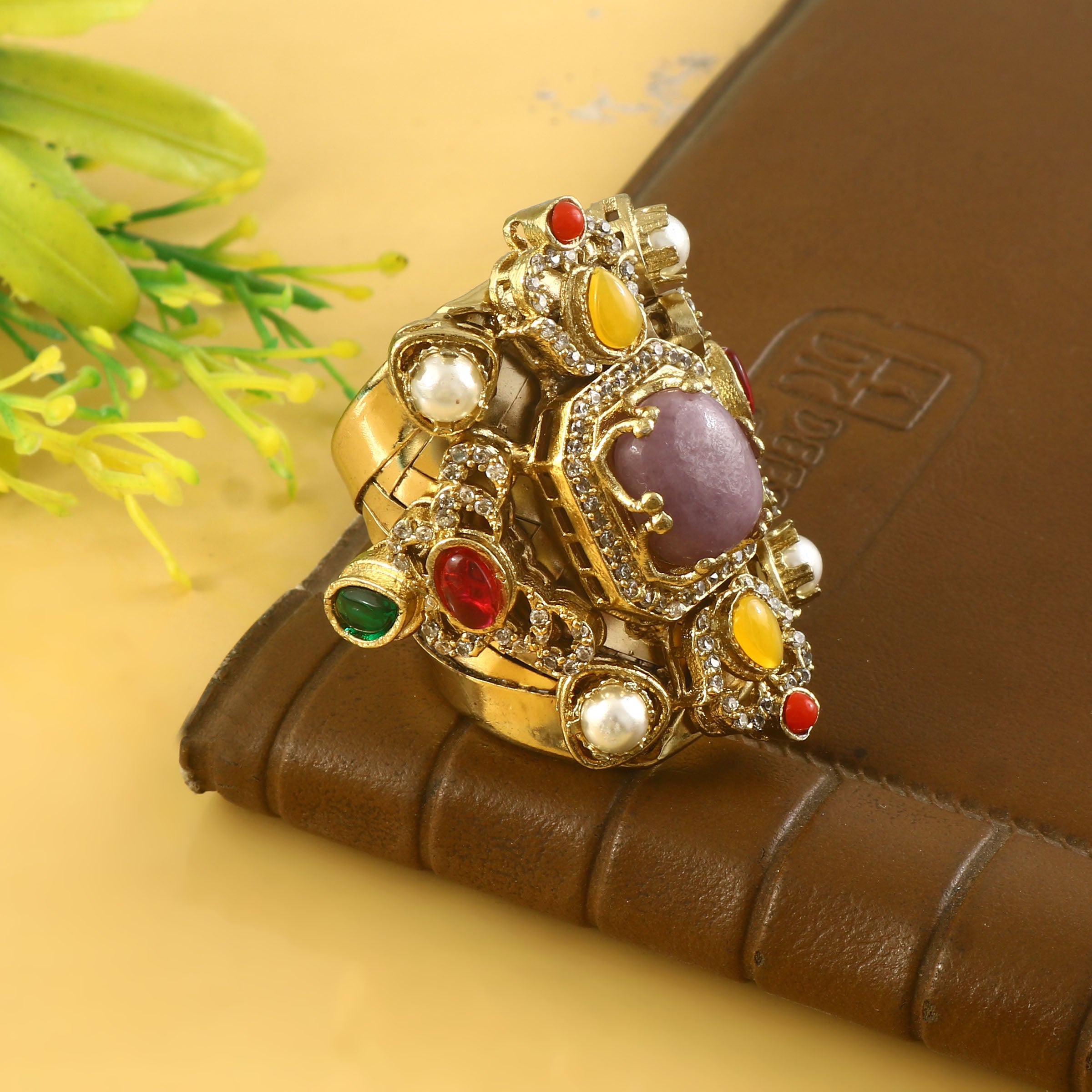 RG-129 - Jadau Kundan Ring with Emerald